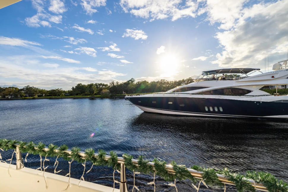 Sunburst Yacht Charters