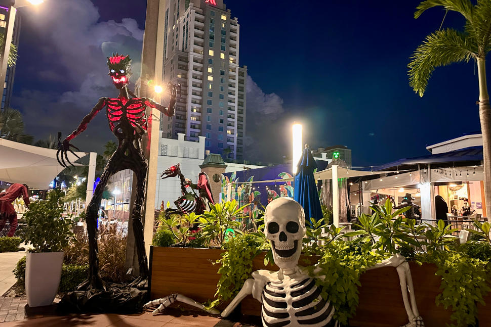 Boos and Brews at The Sail