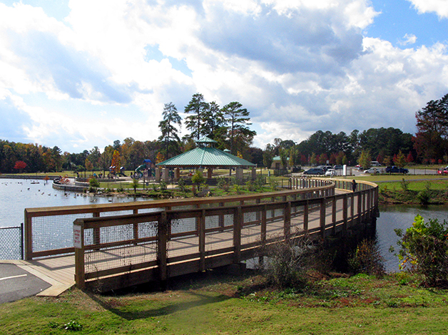 Rhodes Jordan Park pavilion overlooking the lake