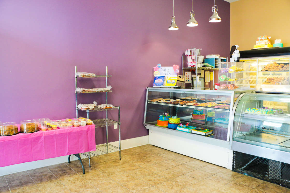 Adrian's Bakery