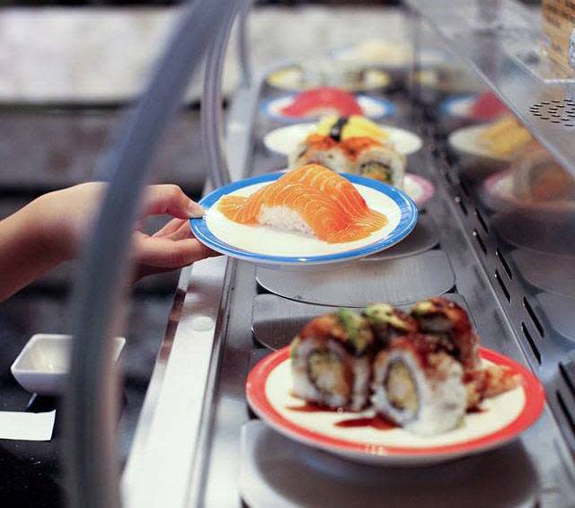 Rotary sushi bar new arrivals