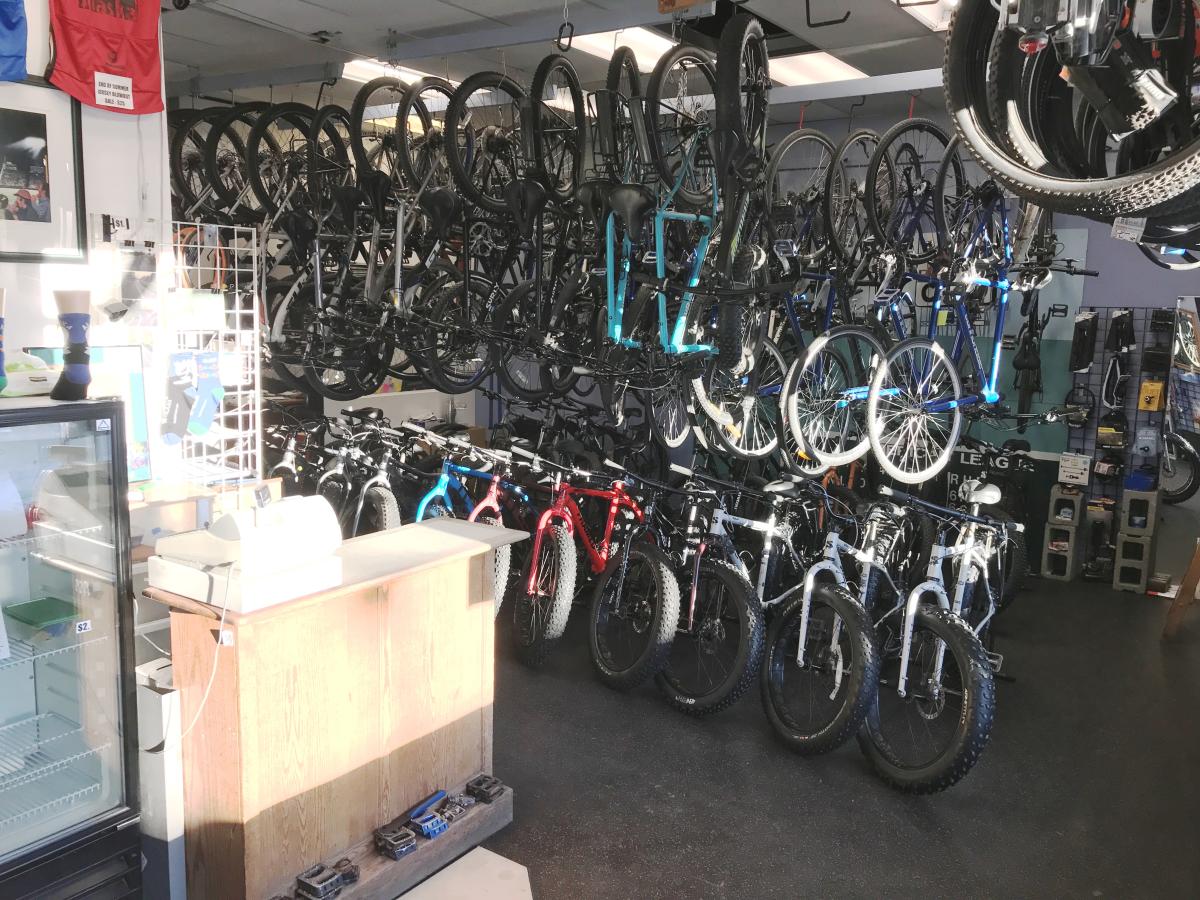Bikes to rent downtown outlet