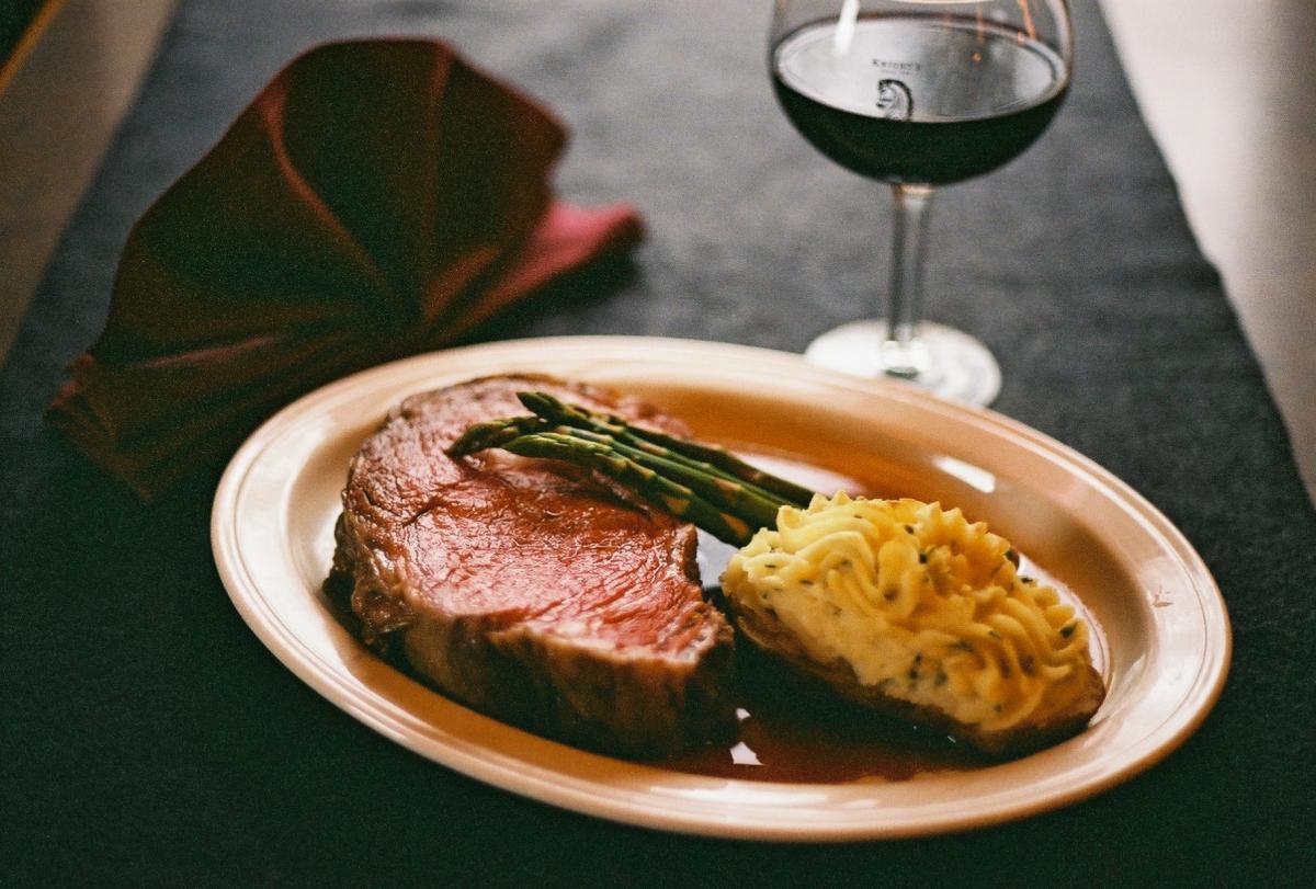 Knight's steakhouse sale