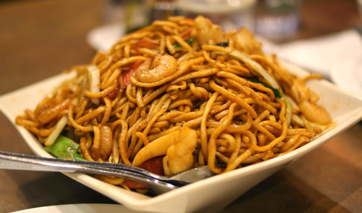 Chinese noodles near hot sale me
