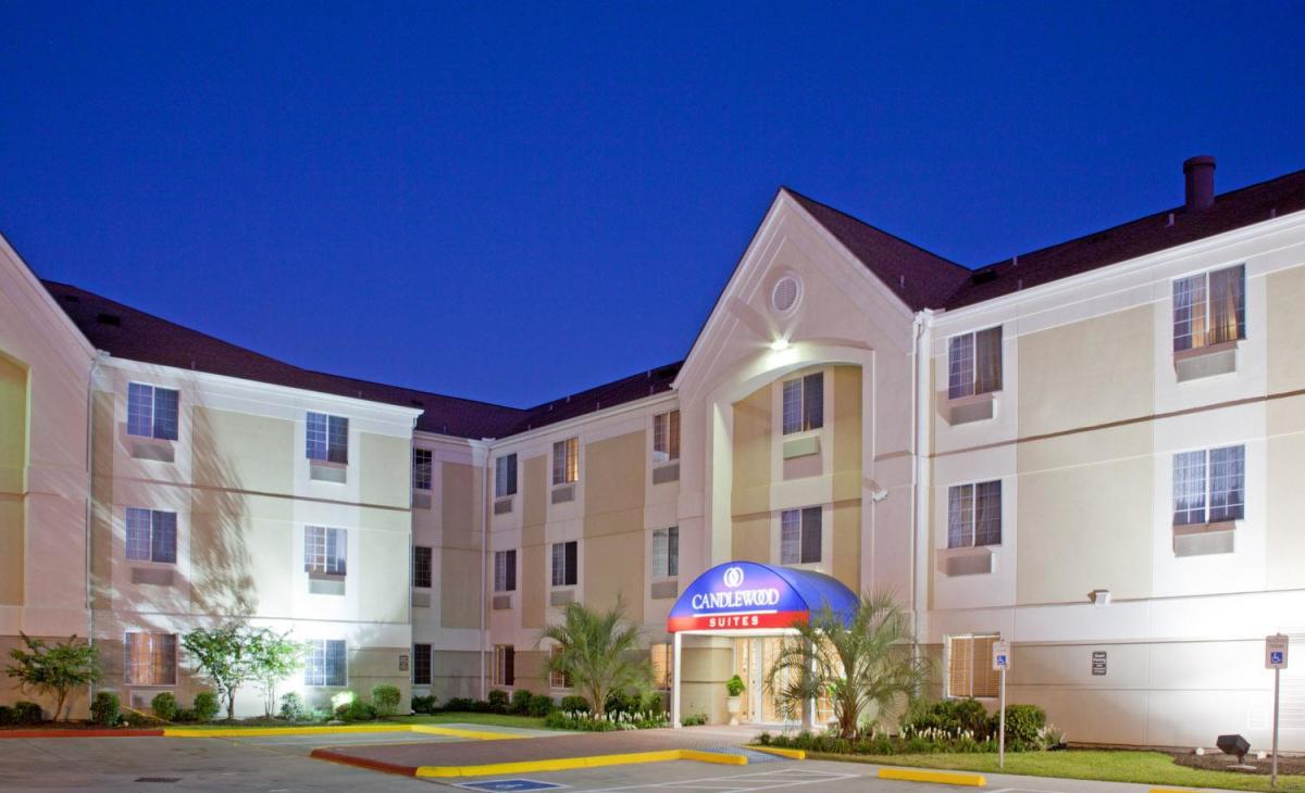 Candlewood Suites Beaumont TX 77705