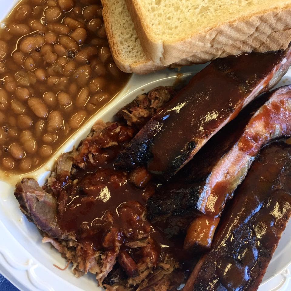 Charlie s Bar B Q Catering Beaumont TX 77703