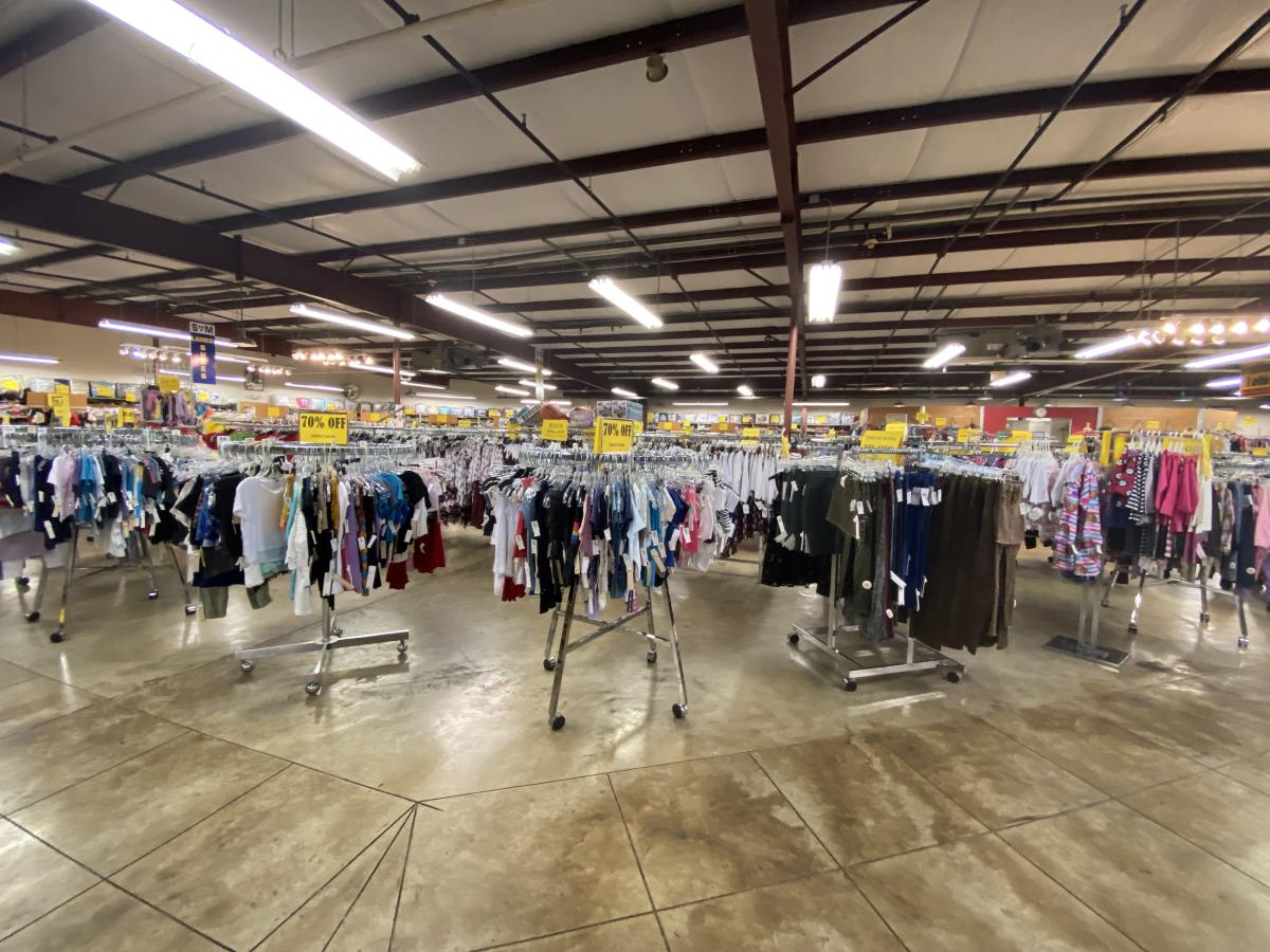 S&M Family Outlet Beaumont, TX 77706