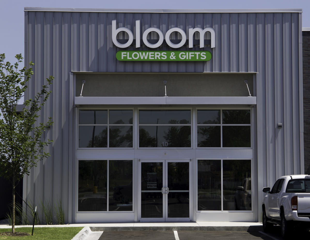 Bloom Flowers And Gifts