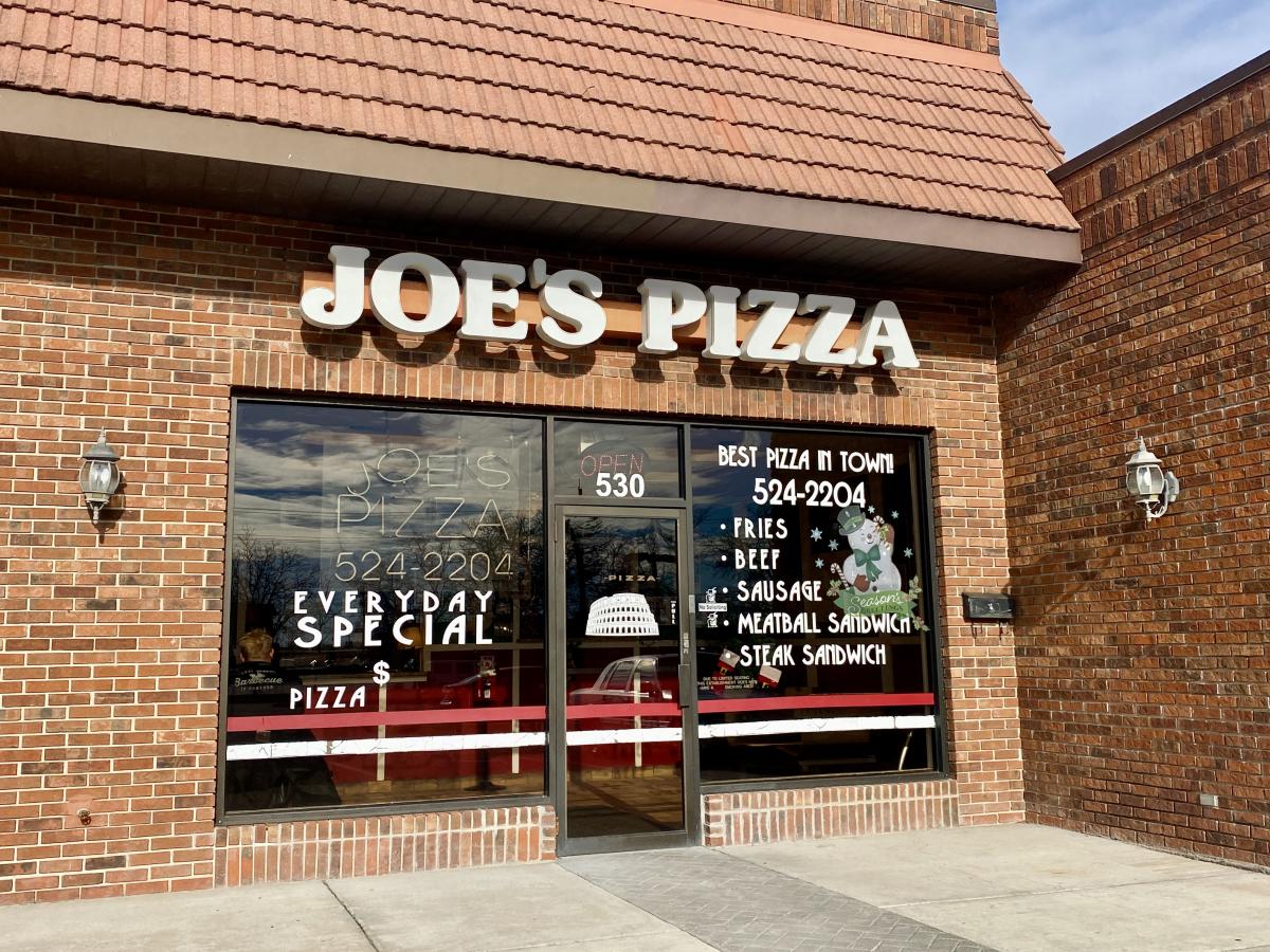 pizza123　アベレージジョー5.3 Joe's Pizza | Schaumburg, IL