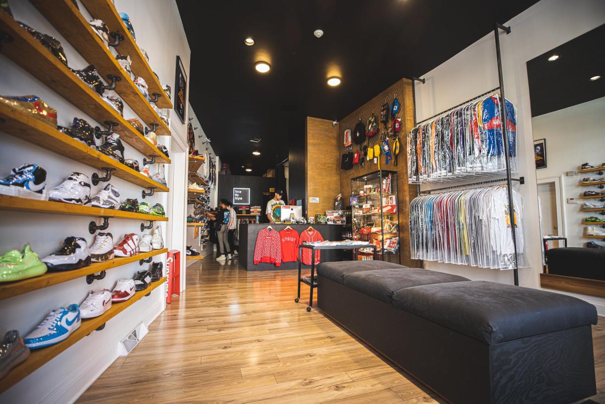 Sole shop store