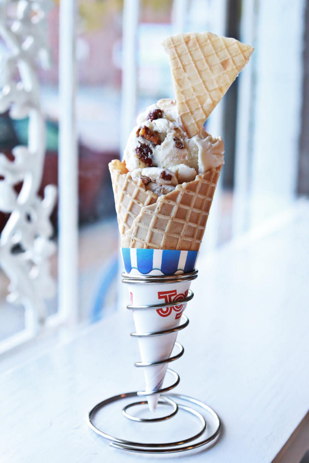 Cups and Cones New Albany, IN 47150