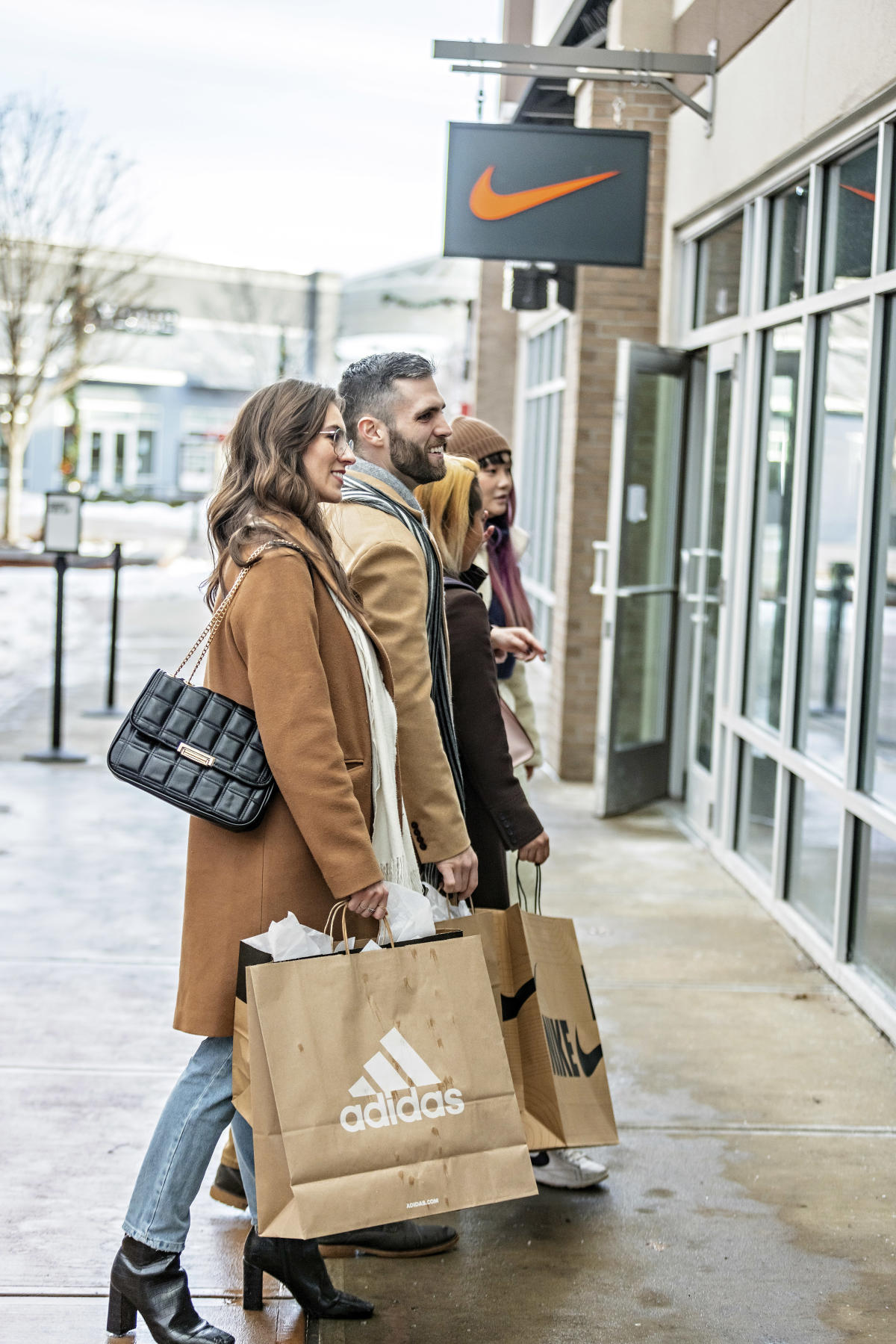 Adidas store discount tanger outlet