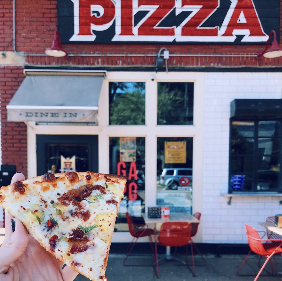 Gap shop co pizza