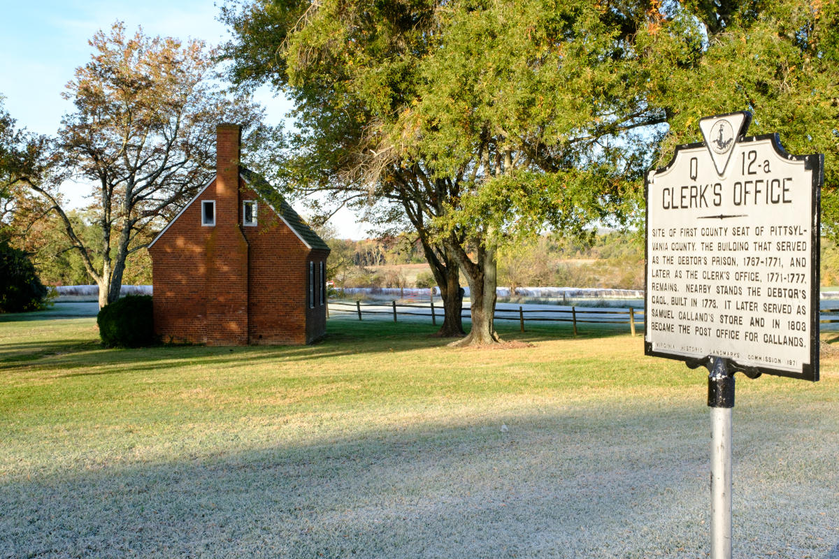 Callands Sign Callands Clerks Office