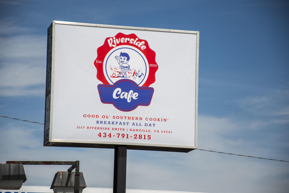 Riverside Cafe