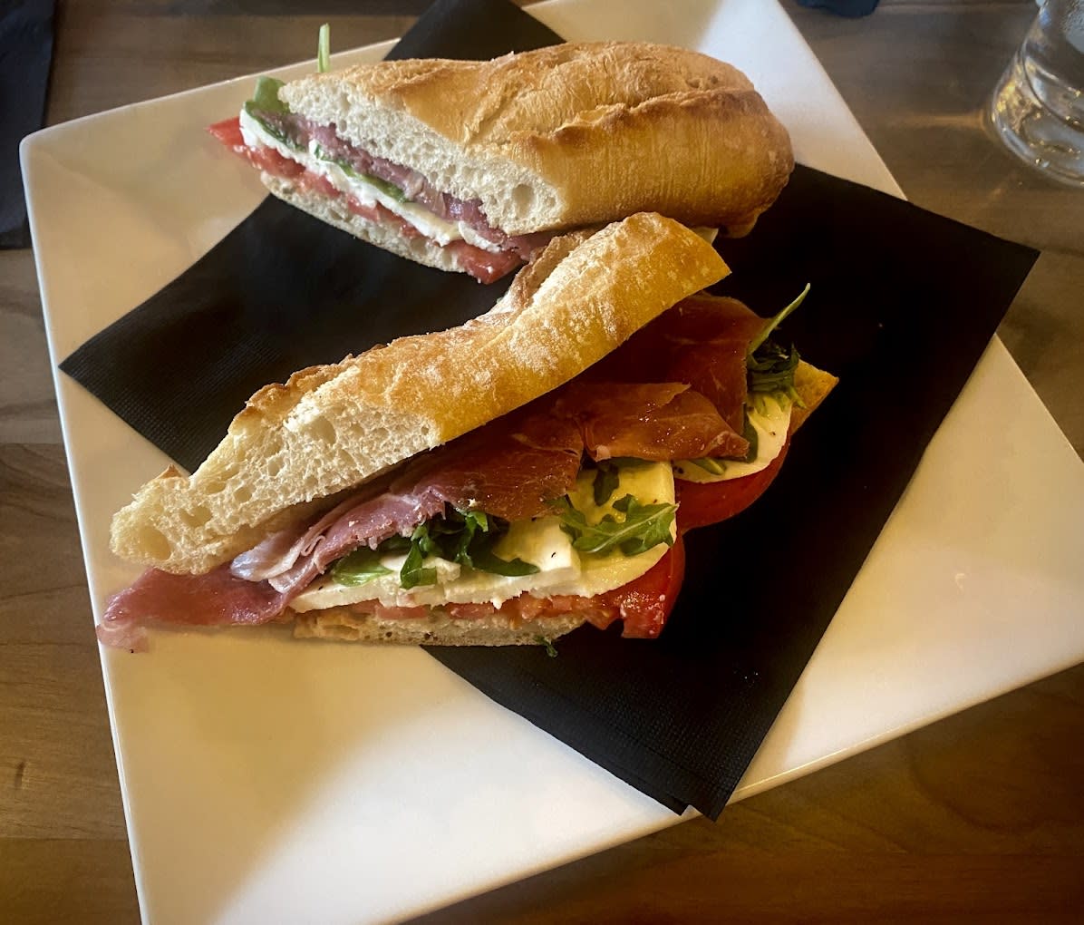 35 Bistro & Wine Bar Daytona Beach, FL 32118