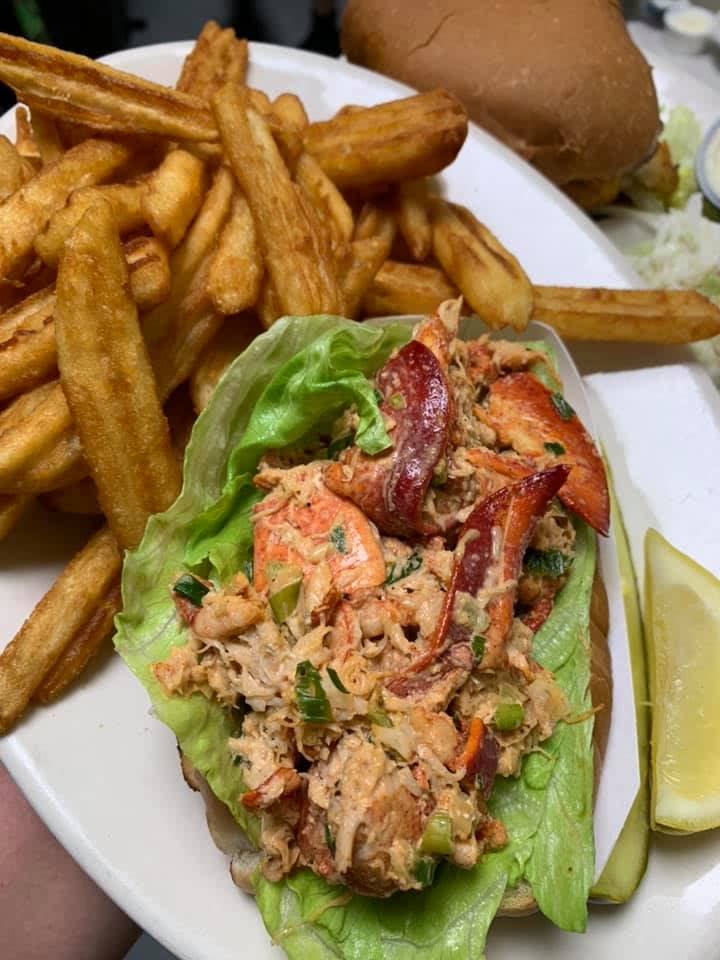 Hull's Seafood Restaurant and Market Ormond Beach, FL 32174