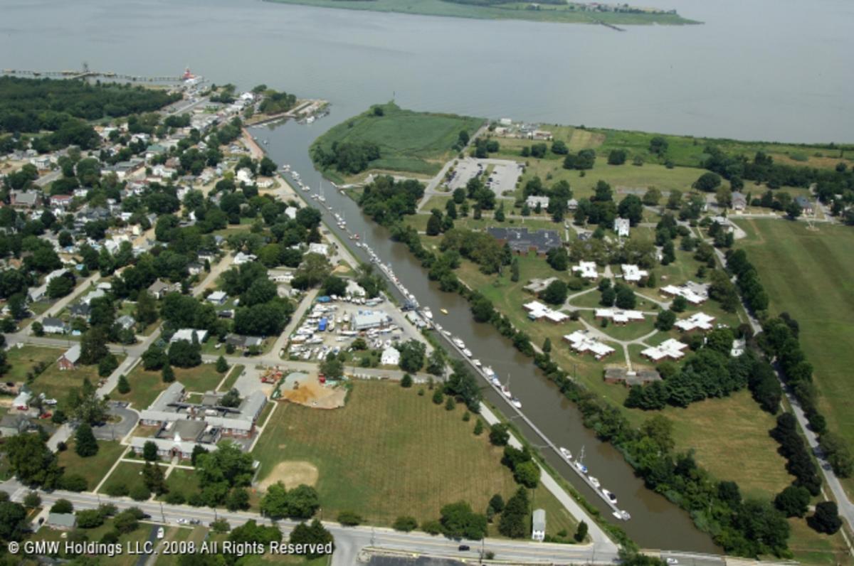 Delaware City Marina