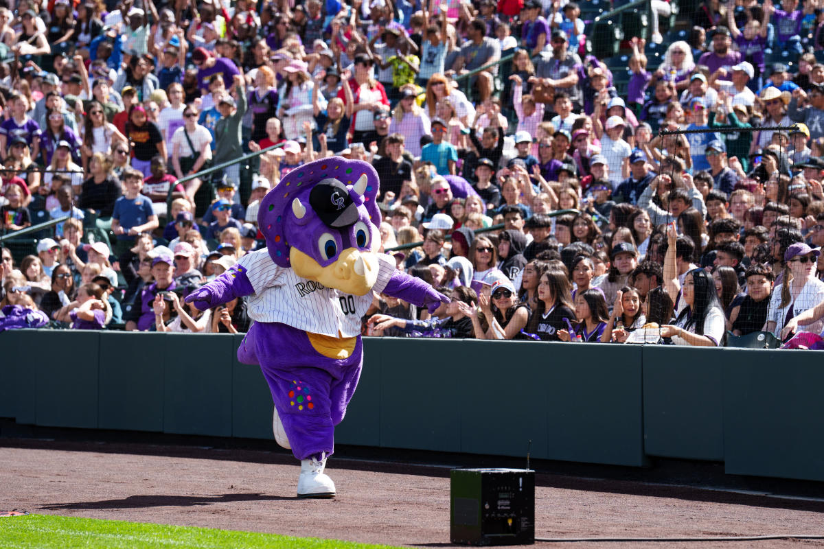 Los Angeles Dodgers at Colorado Rockies 1