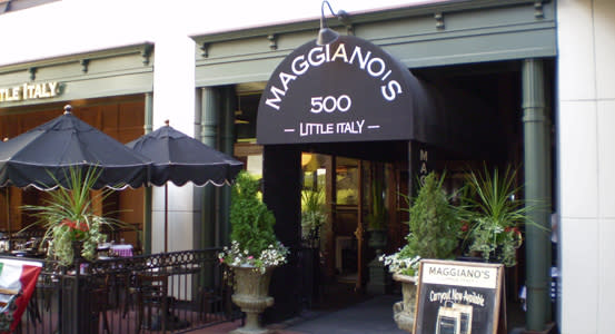 Maggiano's deals italian restaurant