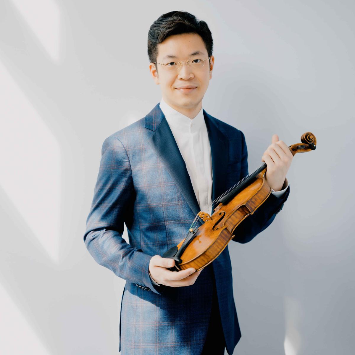 Bravo music violin shop top
