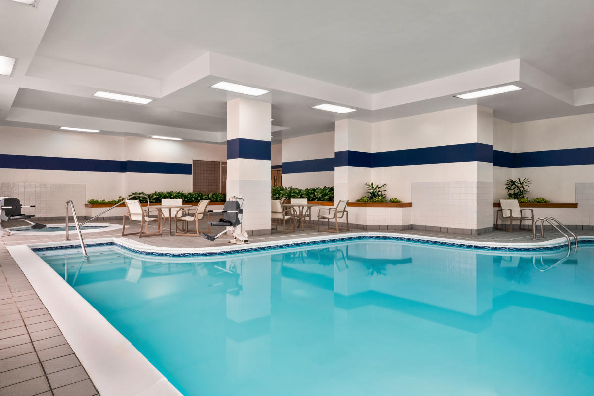 Embassy Suites by Hilton Phoenix Scottsdale from $14. Phoenix Hotel Deals &  Reviews - KAYAK