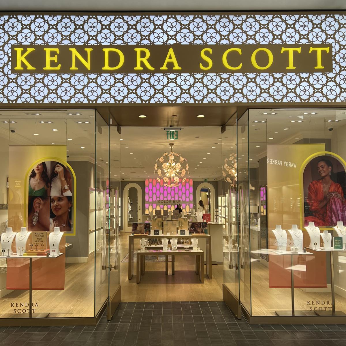 Kendra scott plaza online