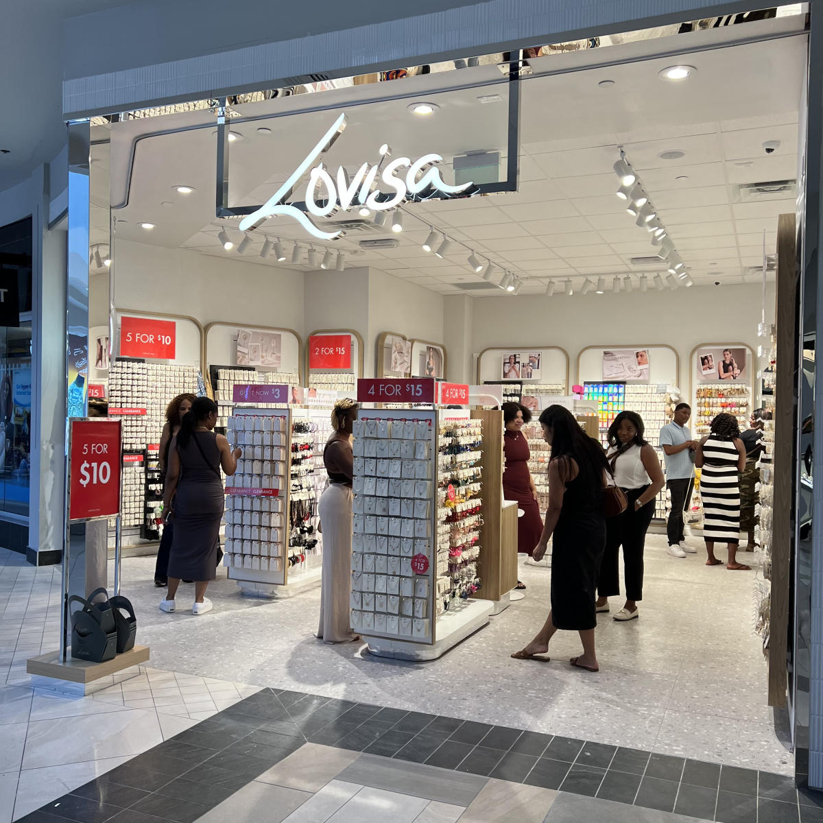 Lovisa at Perimeter Mall