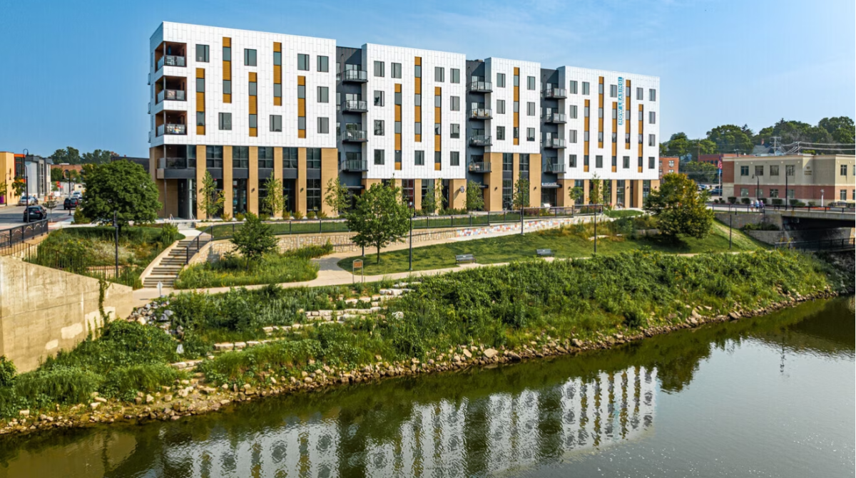 Andante Vacation Rental Eau Claire, WI 54701