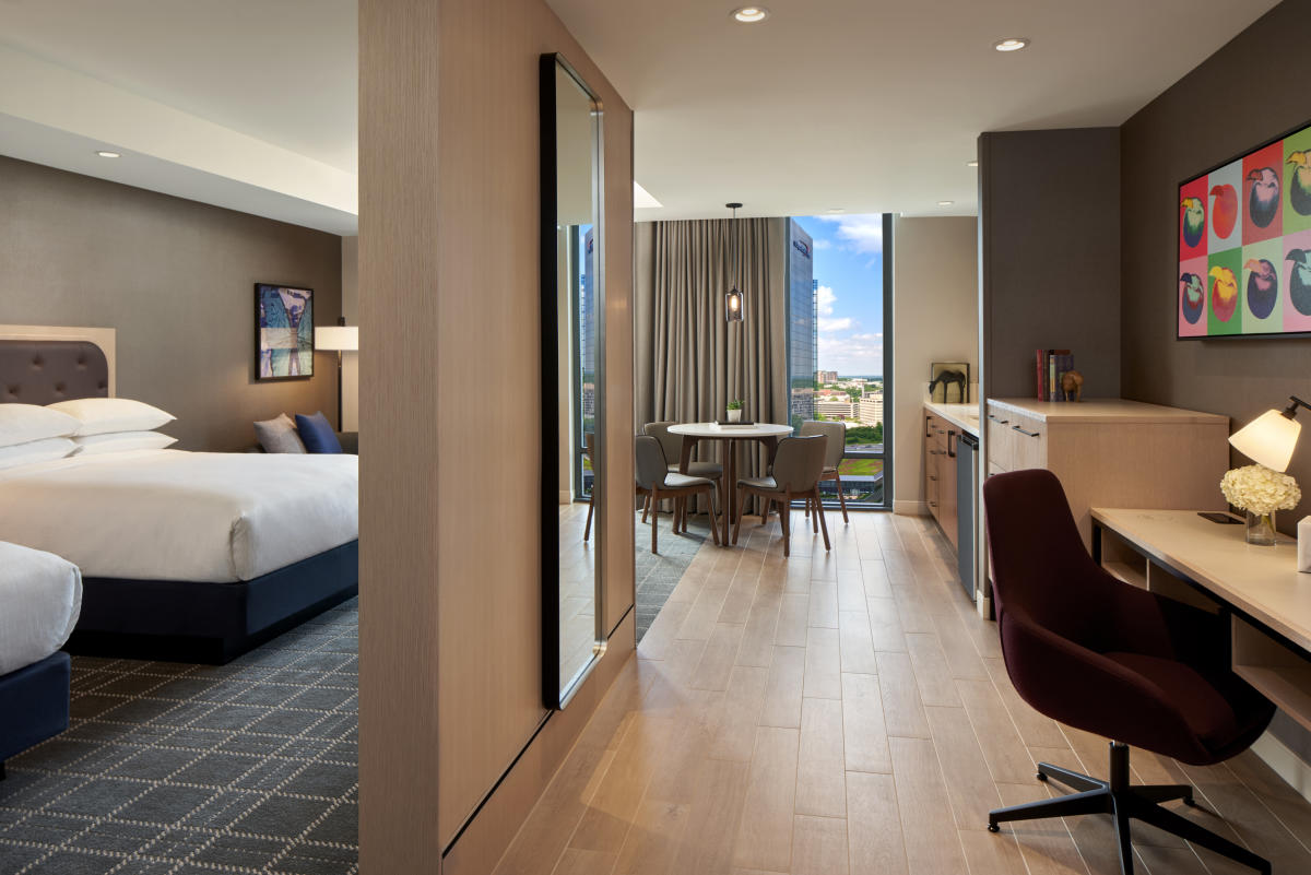 Watch Inside a $36K a Night NYC Hotel Room | Hotel Tours | Condé Nast  Traveler