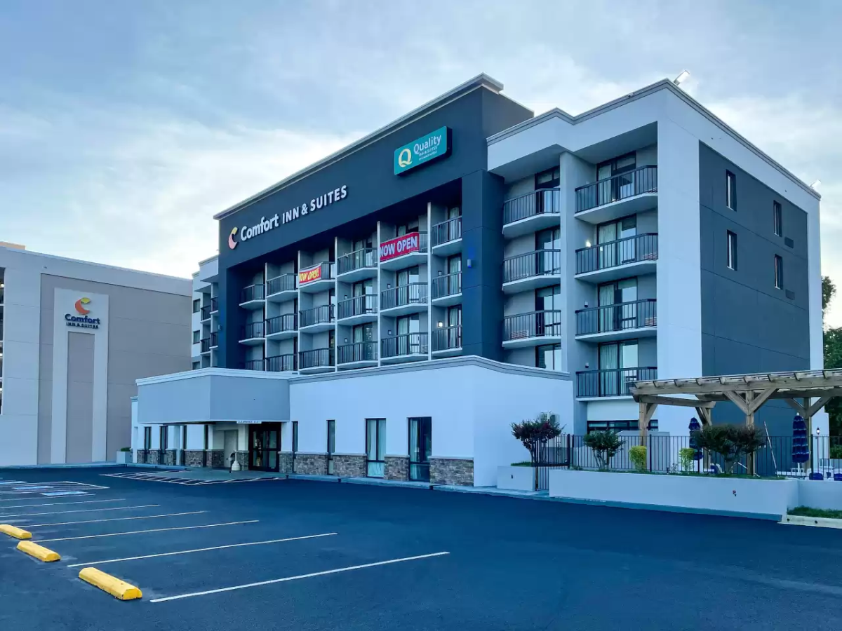 【稀少】Fine Hotels,Resorts & Spas Directory SpringHill Suites Fort Worth Historic Stockyards - Arch-Con