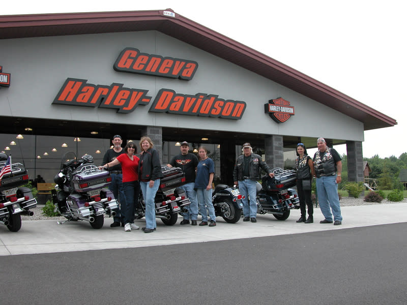 Hours for harley davidson store best sale