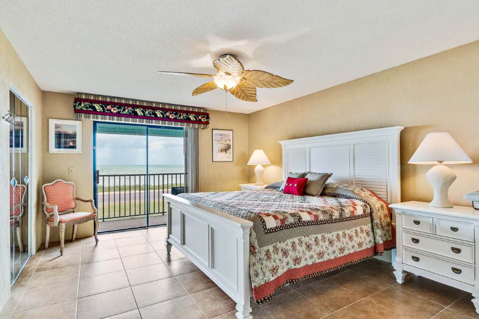 The Oceanview Condo | Flagler Beach, FL 32136