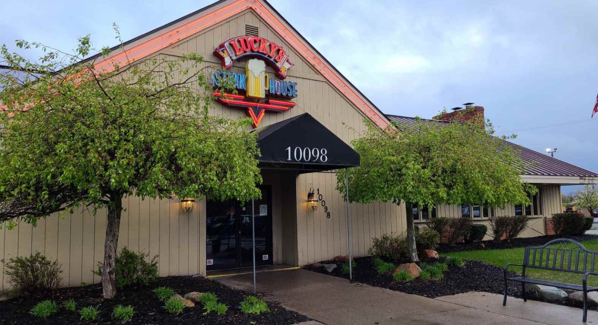 Lucky s Steak House Davison