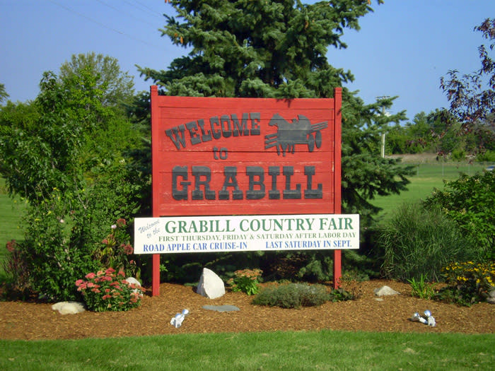 Shopping in Grabill
