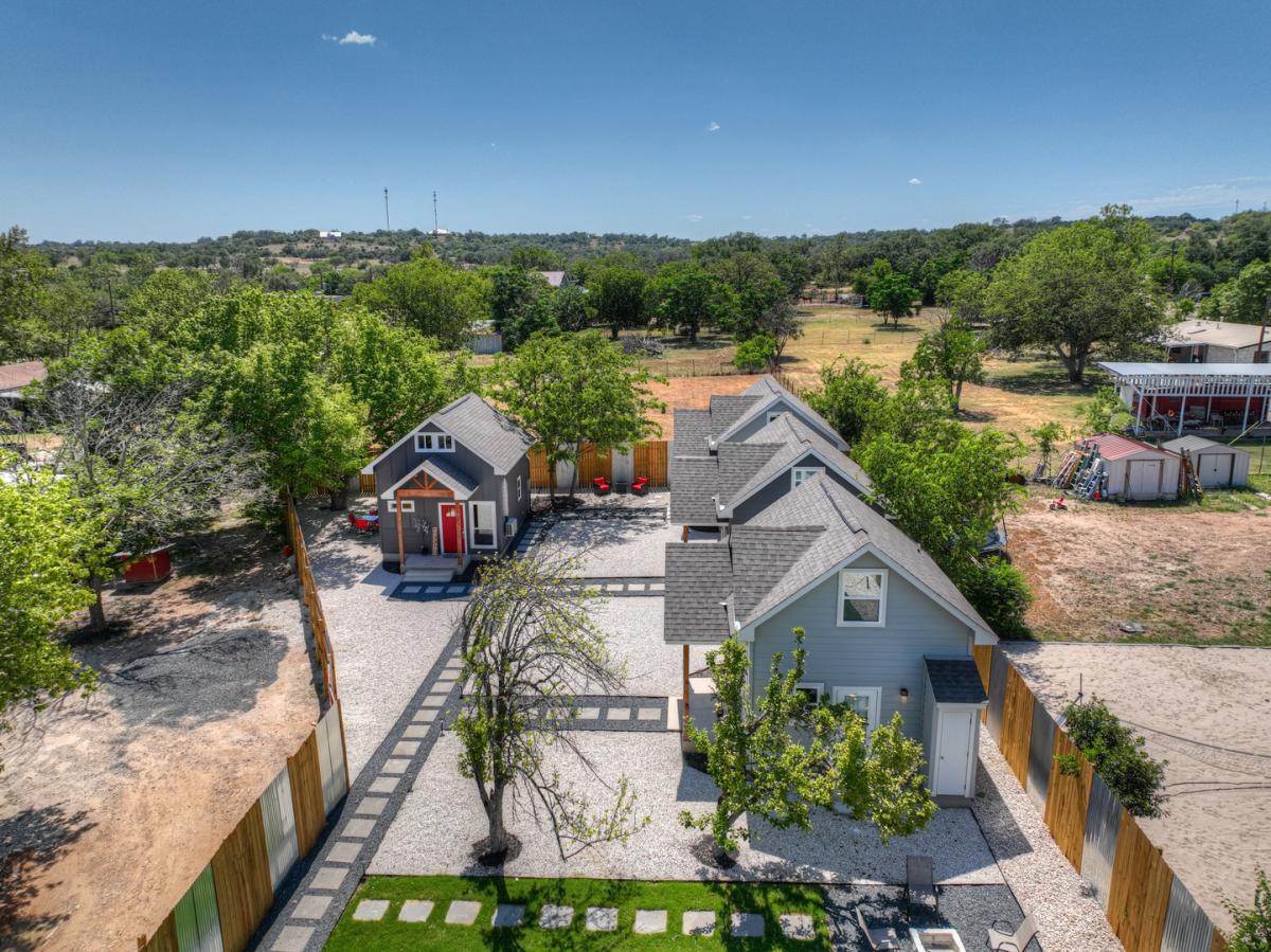 Acorn Drive Casitas Bed & Breakfasts / Guesthouses / Inns