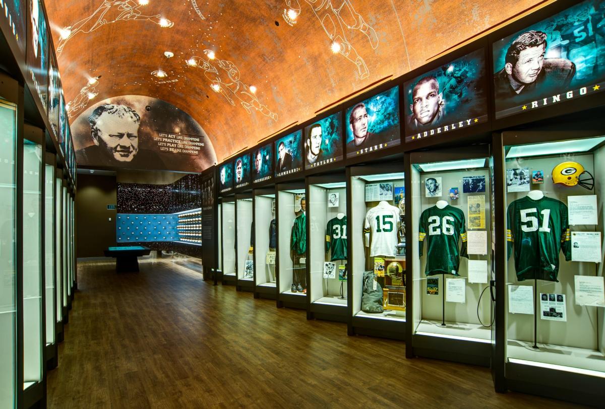 Green Bay Packers Hall of Fame - Classic Stadium Tours are back & Hall of  Fame hours have been extended! Now open ⬇️ Monday - Saturday 9 a.m. - 6  p.m. Sunday 10 a.m. - 5 p.m.