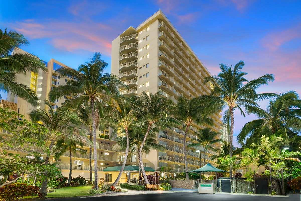 Hotel in Waikiki, Honolulu | Waikiki Beach Marriott Resort