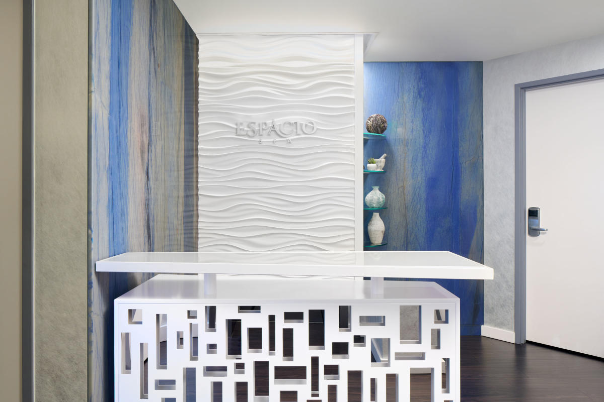 【記念品】ESPACIO The Jewel of Waikiki ハワイ ラグジュアリースイート | ESPACIO THE JEWEL OF WAIKIKI