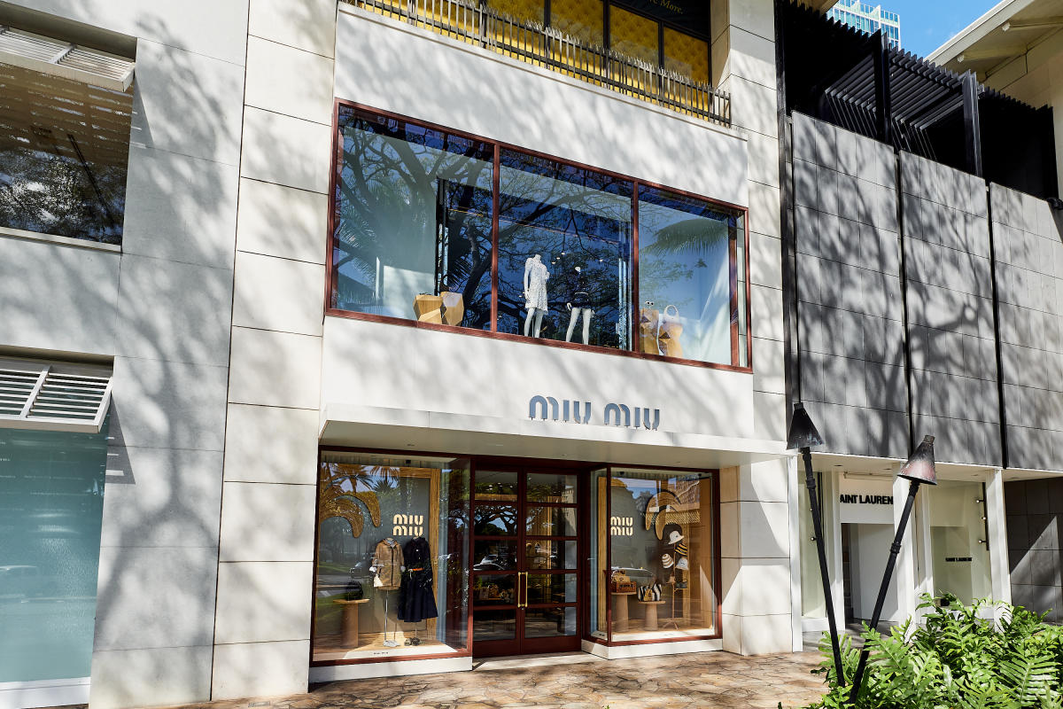 Luxury Row at 2100 Kalakaua Avenue