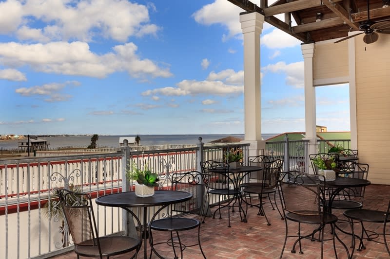 Kemah Boardwalk Inn