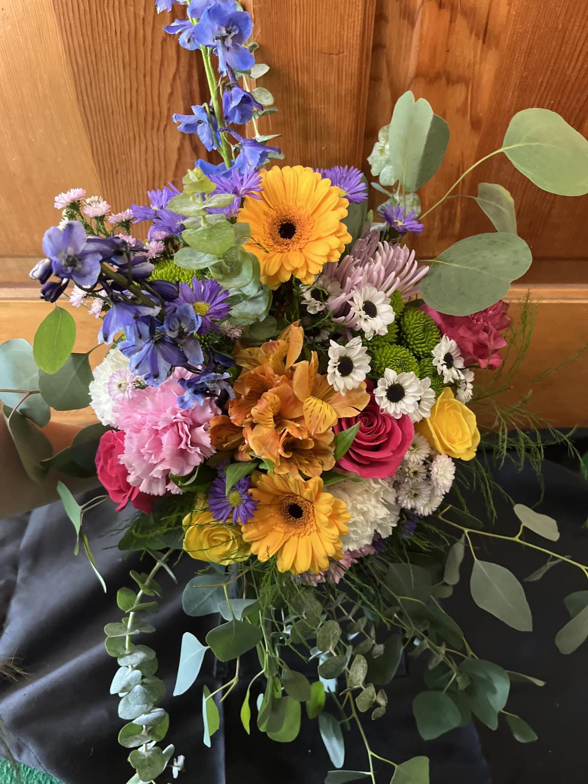 バレエ grateful checked flower smoke blue stina Harvey's Flowers