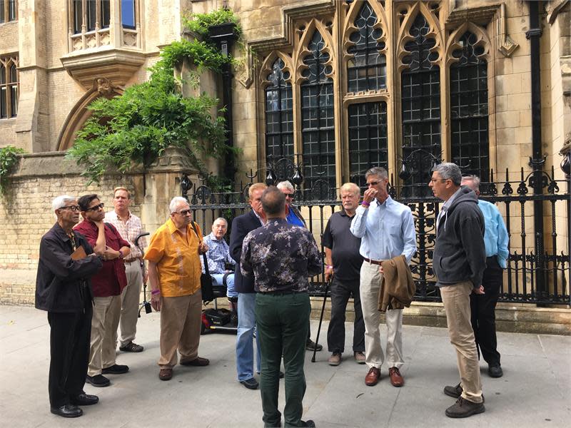 Oscar Wilde Tours