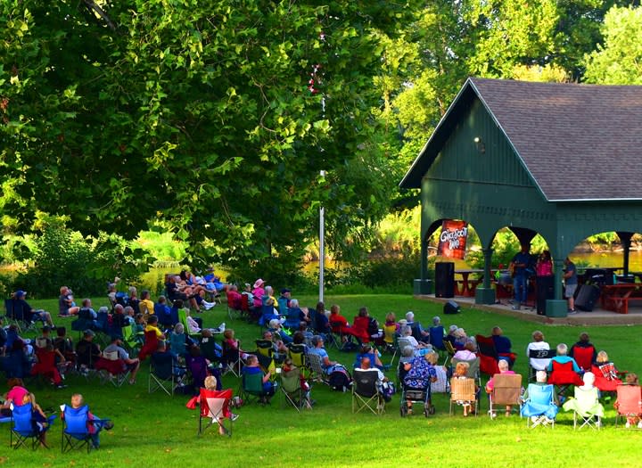 Cass County Visitors Bureau