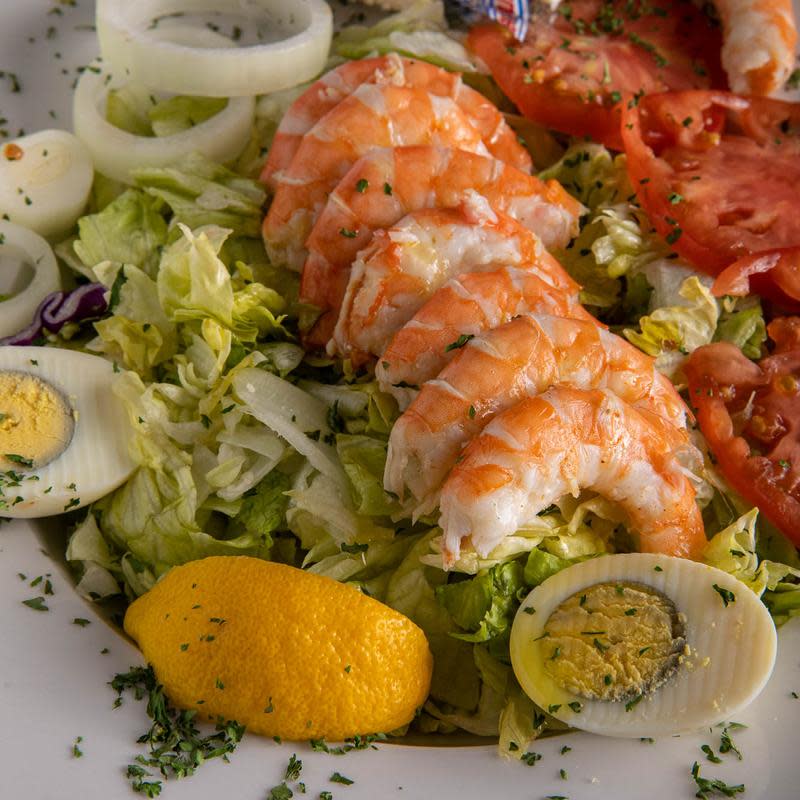 Kenner Seafood Market, Restaurant & Catering