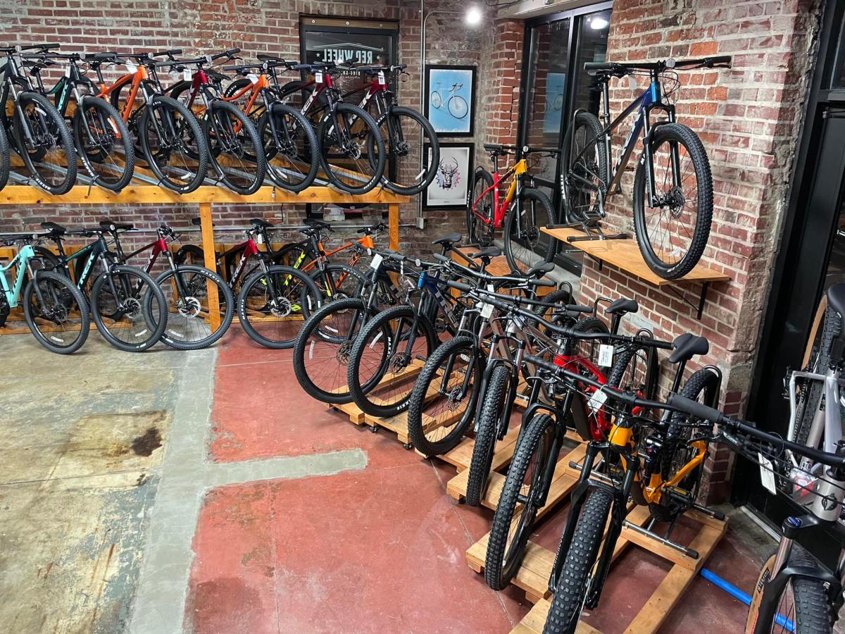 Bicycle wheel shop top