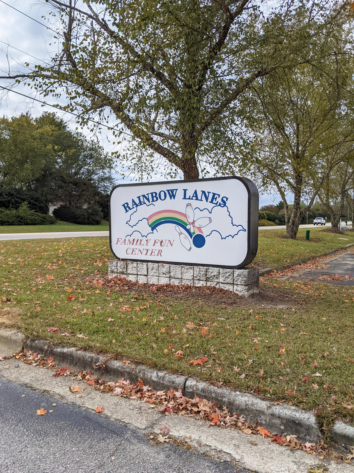 Rainbow Lanes Family Fun Center