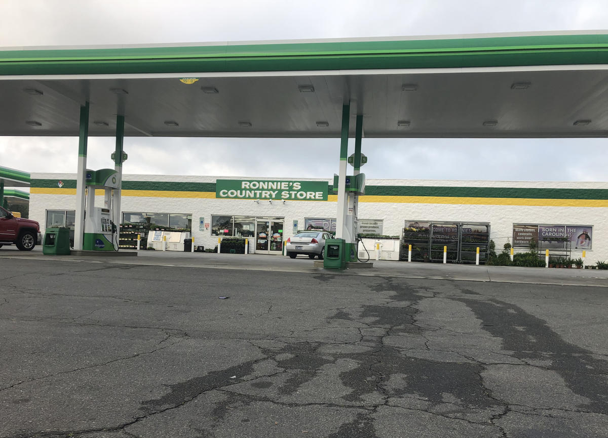 Ronnie's Country Store