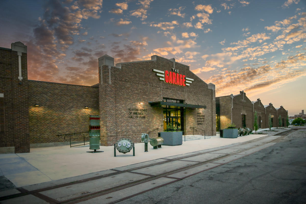 ☆garage☆ アリゾナ The Garage - Salina KS, 67401