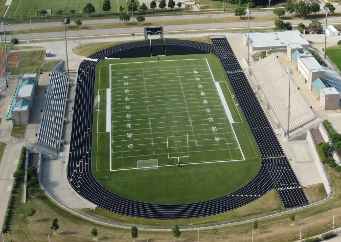 全国送料無料の通販 Blue Valley District Athletic Complex - Football - Overland 麻雀
